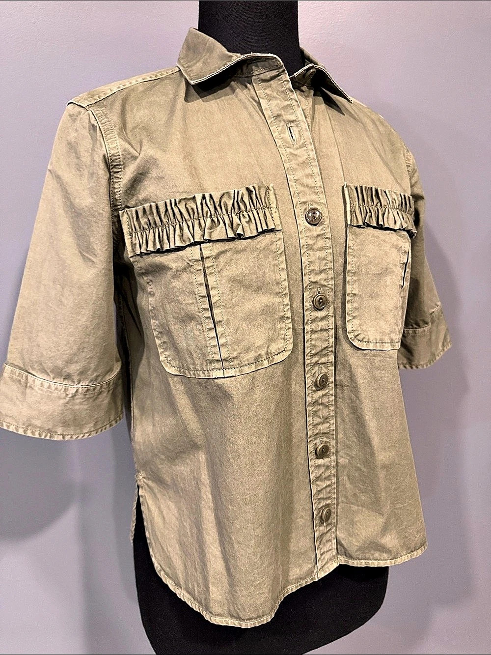J.Crew Utility Button Down in Beige Size 2 Like New